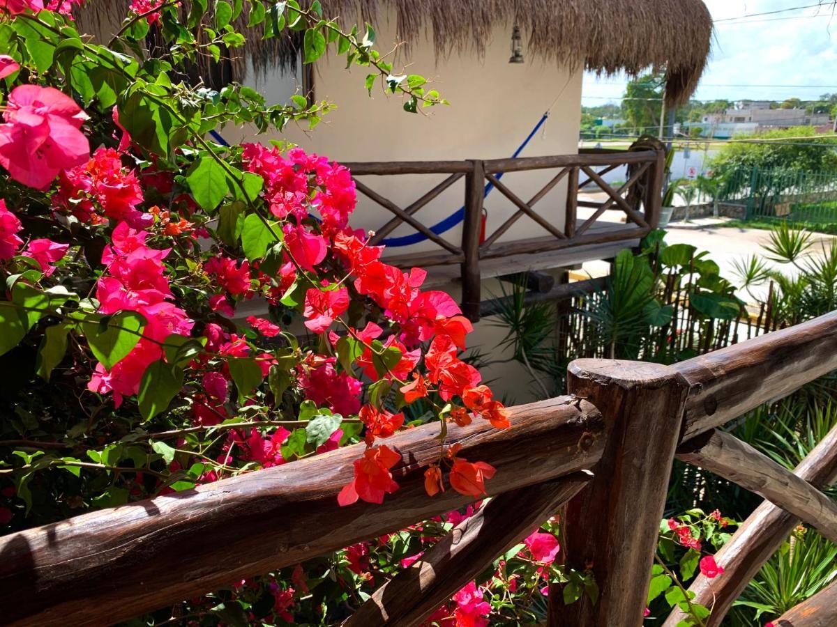 Lo Nuestro Petit Hotel Tulum Zewnętrze zdjęcie