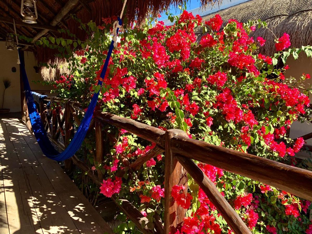 Lo Nuestro Petit Hotel Tulum Zewnętrze zdjęcie